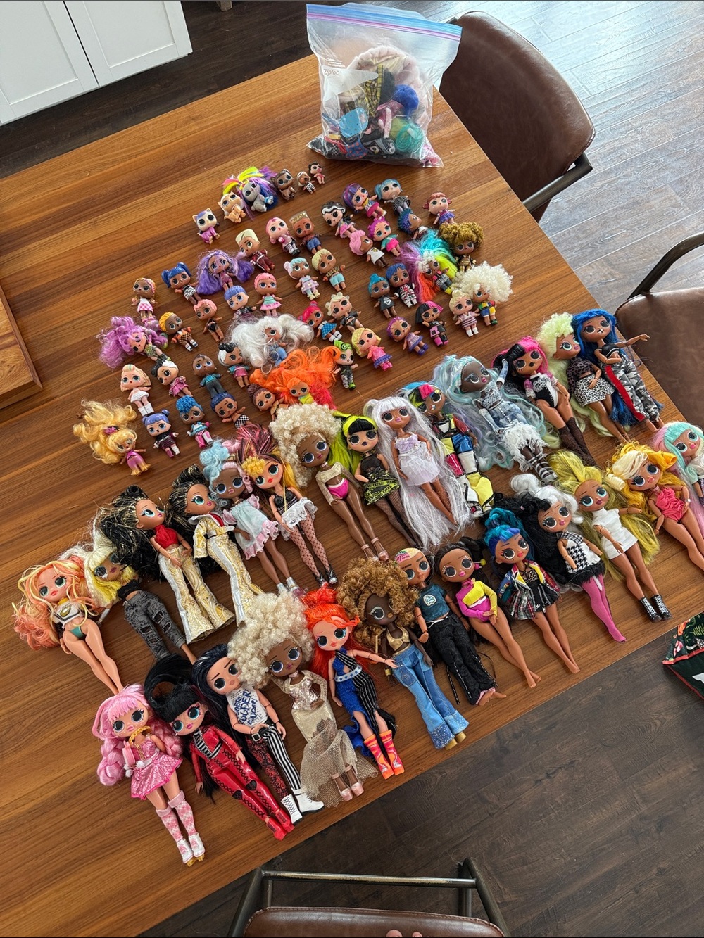 HUGE LOL Surprise Doll Lot + Lots of Accessories!